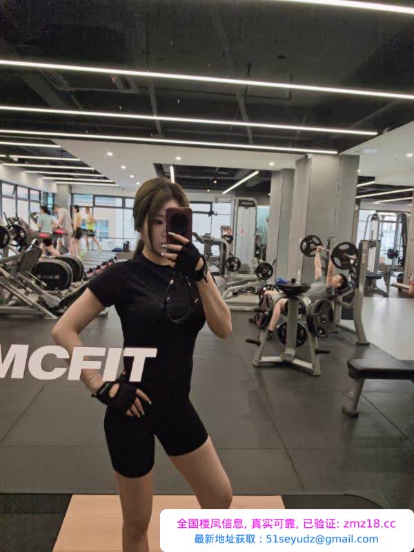 思明区服务小女友