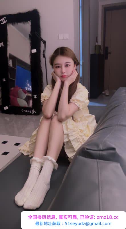 杭州双马尾嫩妹妮佳