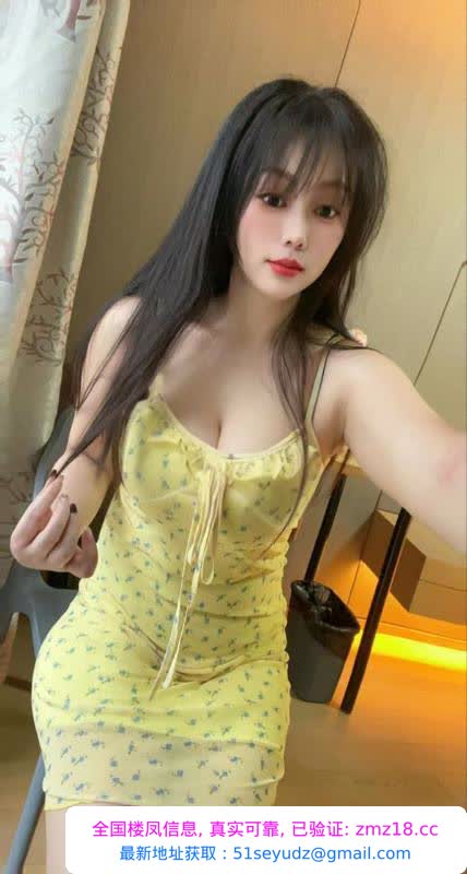 丰满小坦肥臀悦悦