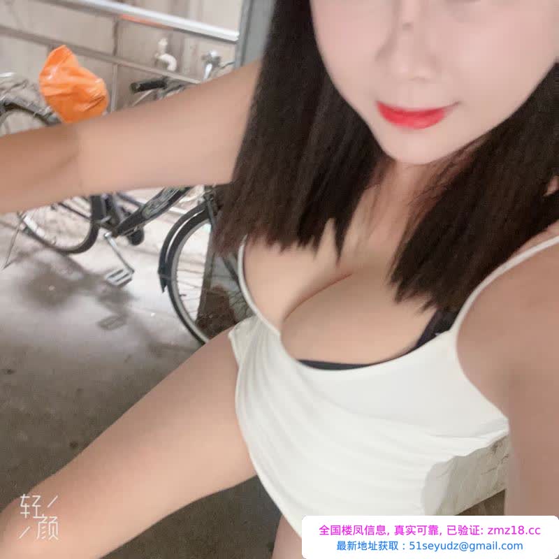 体验夫子庙少妇小龙女