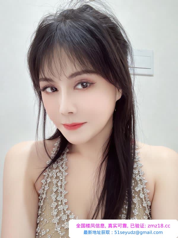 华阳性感御姐甜梦