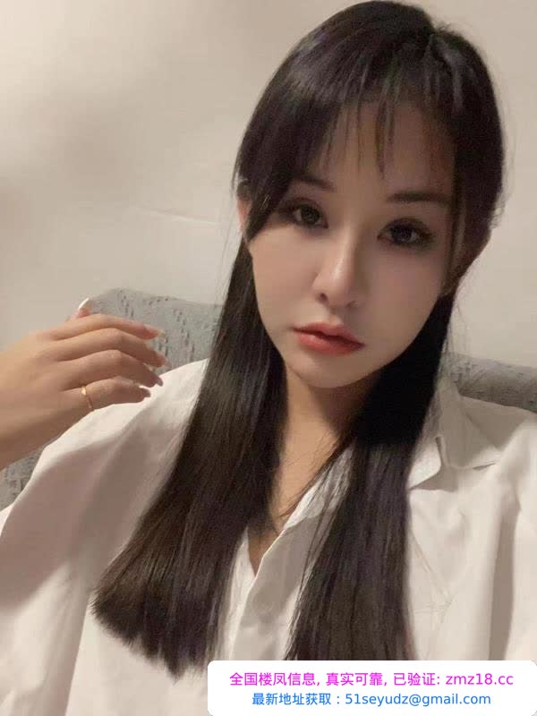 天河性感身材七七