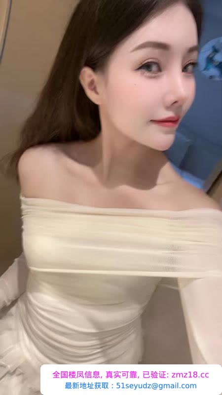 南山特性感菲菲