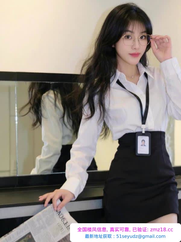 可纯可欲颜值女友姗姗