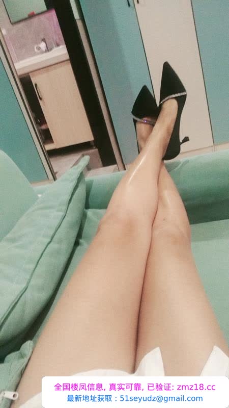 再战蜀山大长腿小骚货