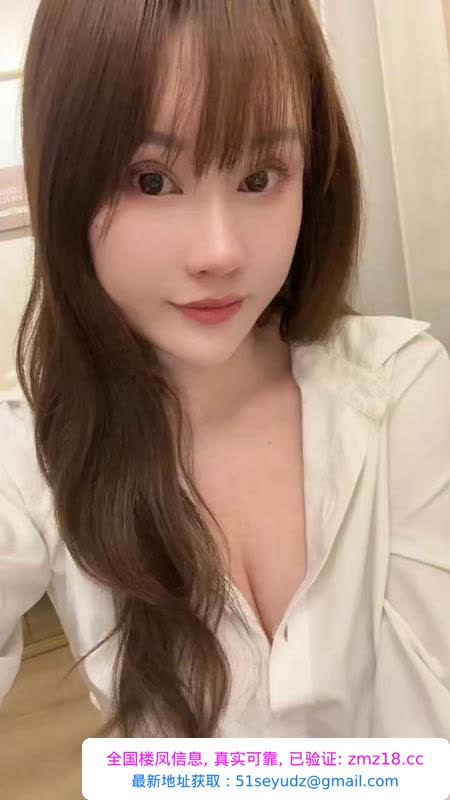 美臀大奶骚姐姐