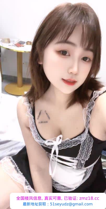 上城高挑大胸妹