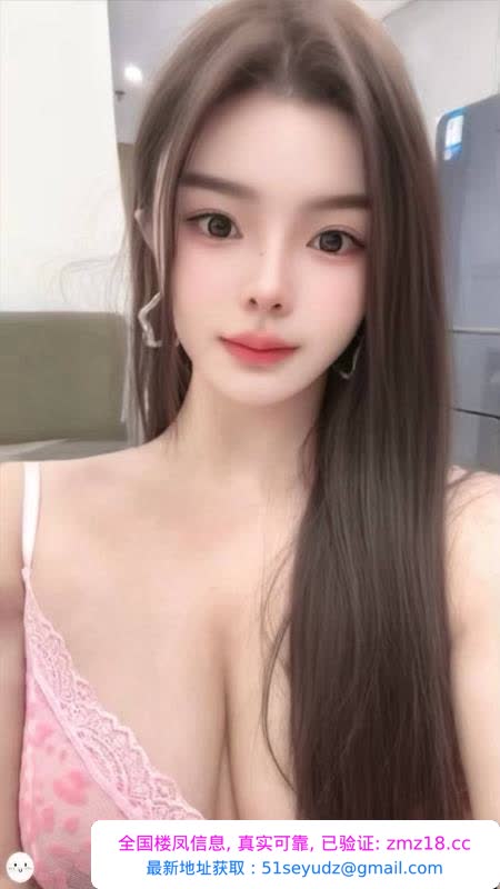 白嫩巨乳翘臀骚梦瑶