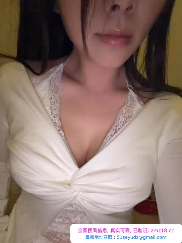 性价比苗条美女