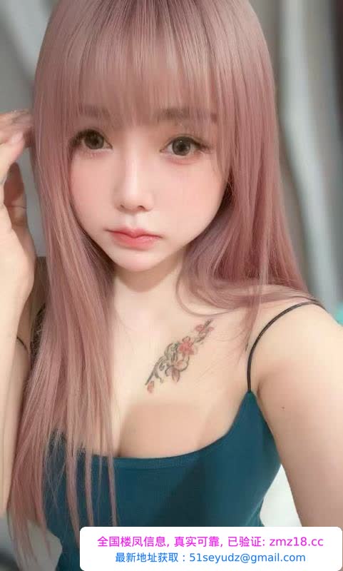 胸很挺的小彩虹