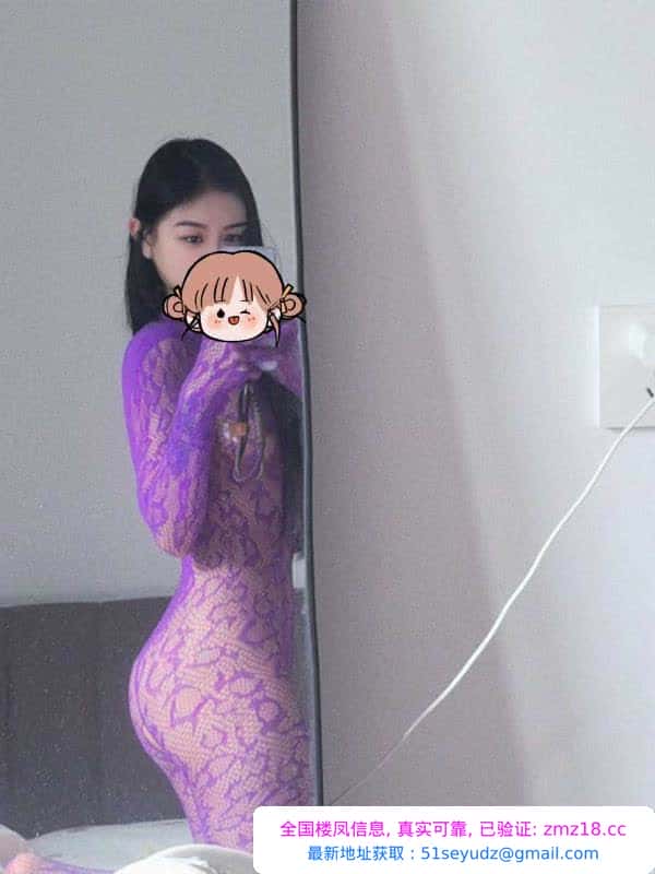 上城极致腰臀比小辣椒