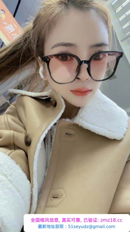 三刷骚妹子小爱茜