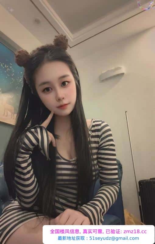 思明黑丝大长腿果果