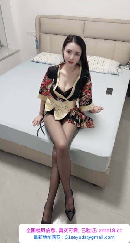 宜宾黑丝美腿骚女柠柠