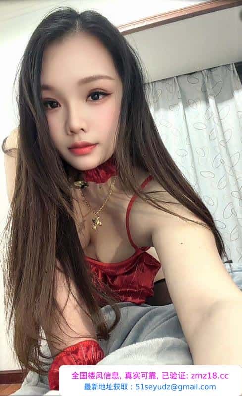 舌吻御姐优乐美