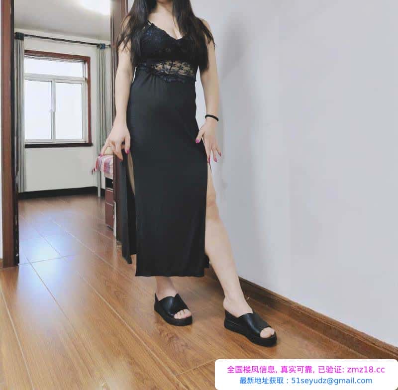 后入巨尻很会夹