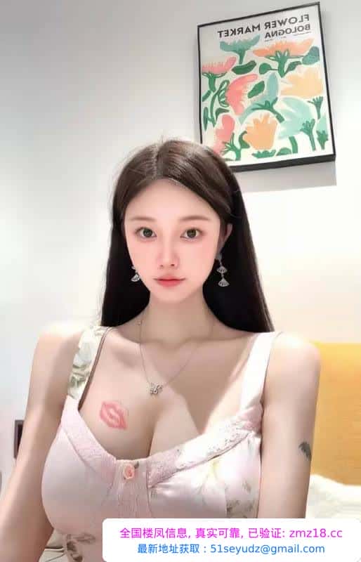 性感S型美女瑜伽教练