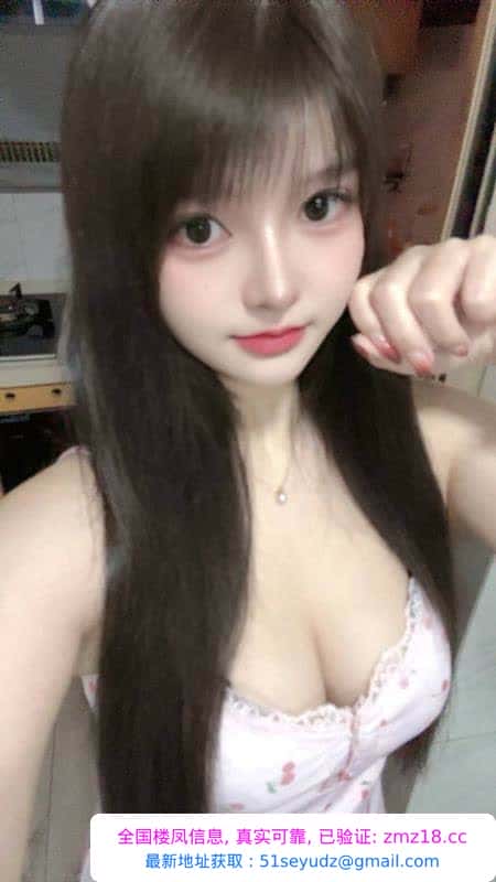 龙岗纯欲大奶萌妹