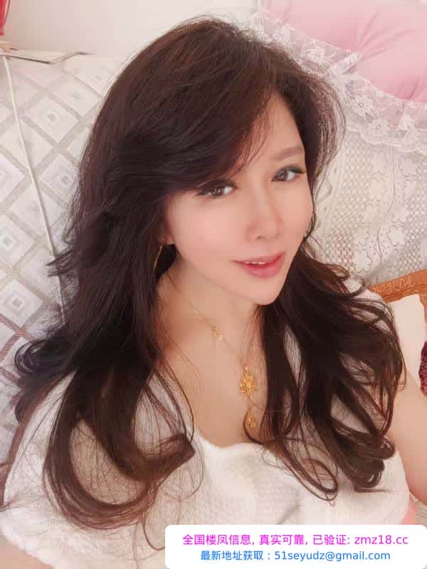 三亚凤楼丽丽