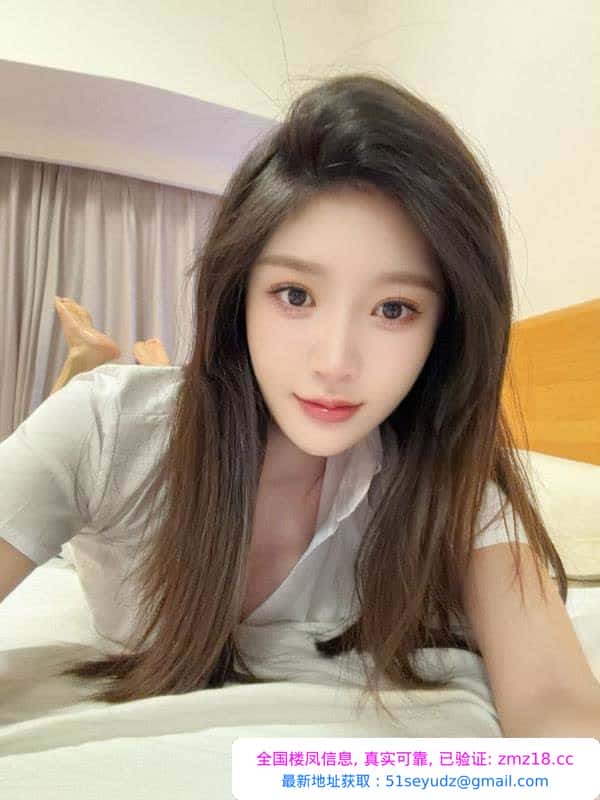 胸大肤白完美女友悠悠