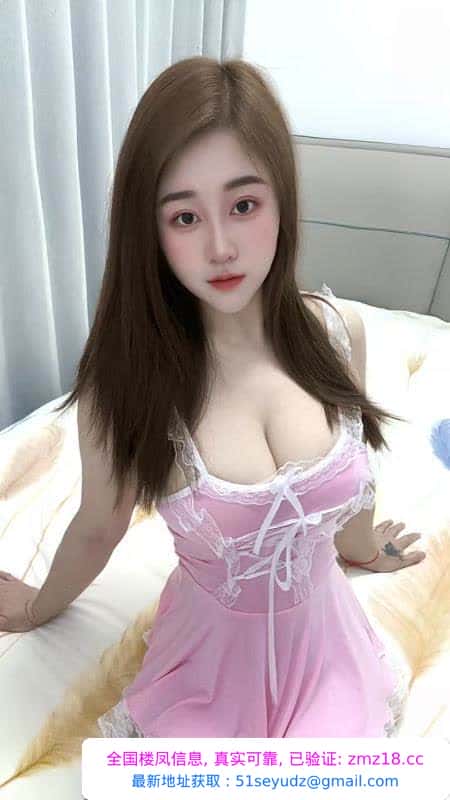 上城大奶服务系御姐