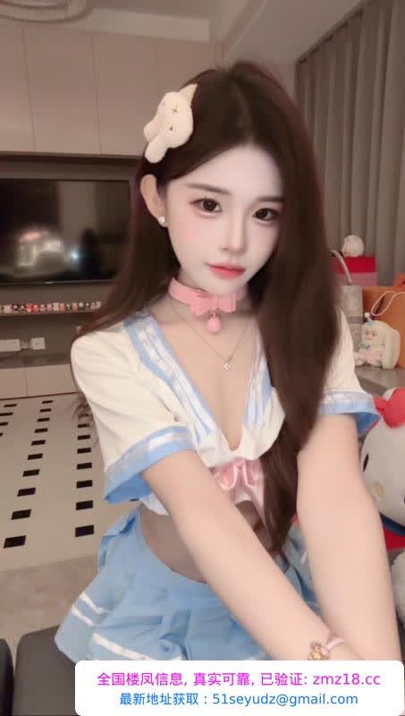 清纯甜美小迷妹