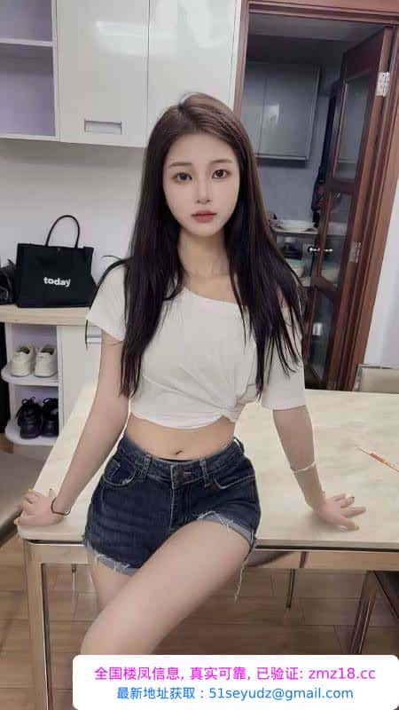 清纯甜美颜值嫩妹