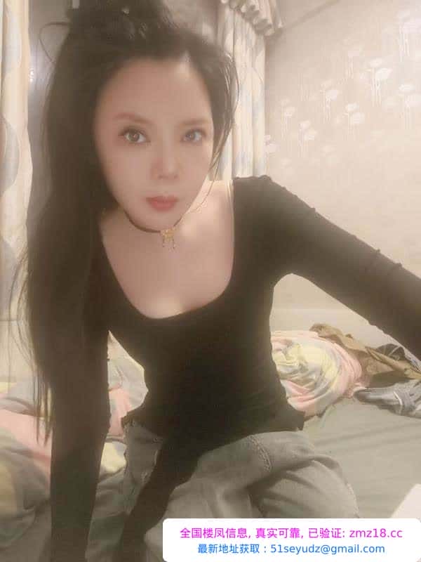 天府二街少妇熟女