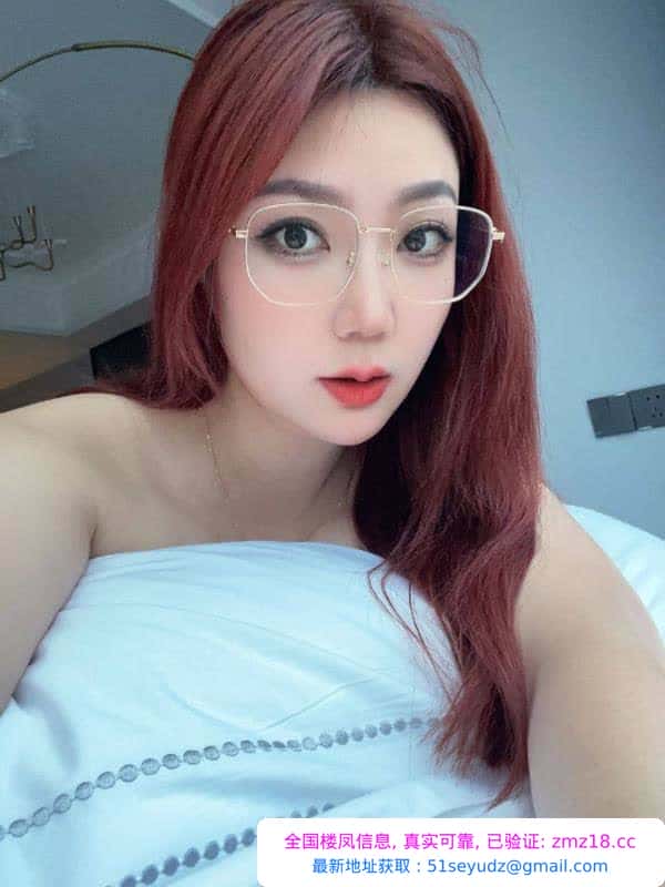 黑丝高跟颜值老师