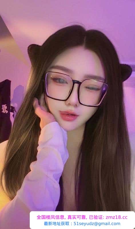蜀山美臀萱妹子