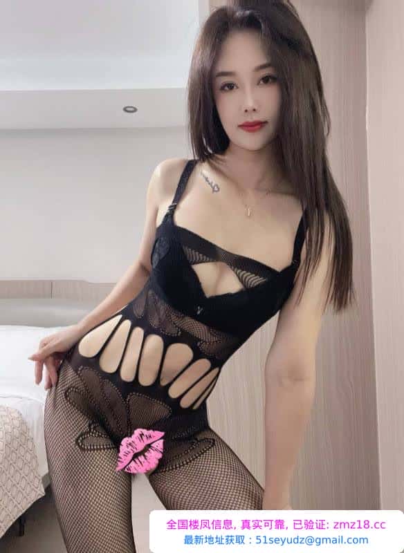 蜀山情趣翘臀系骚妇