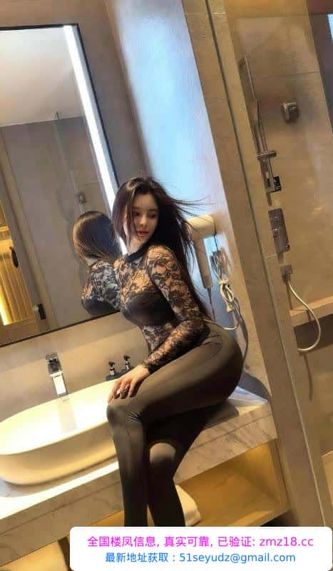 前凸后翘少妇若兰