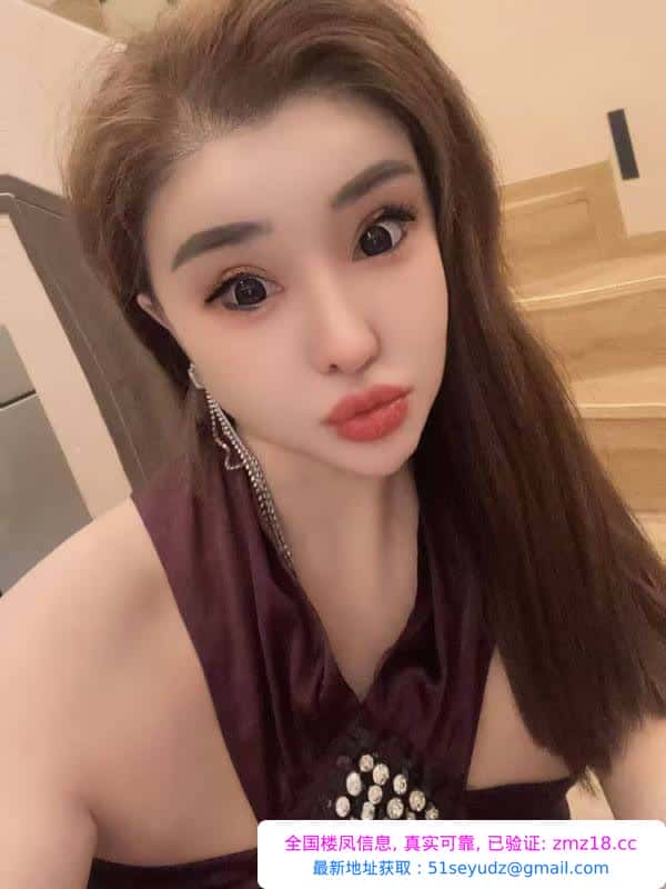 香坊玉足少妇