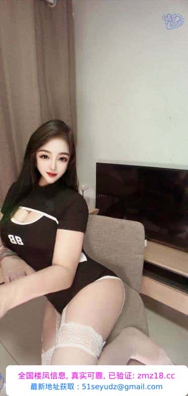 潘家园巨乳小姨子