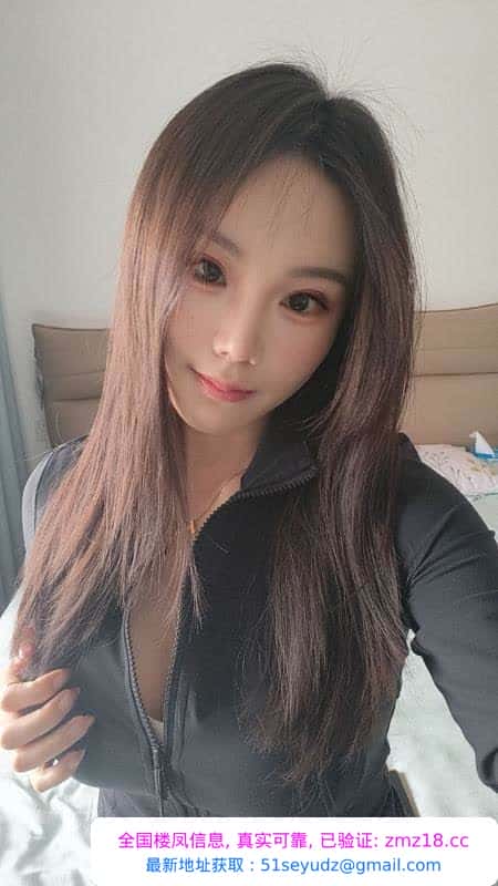 江宁性感嫩妹
