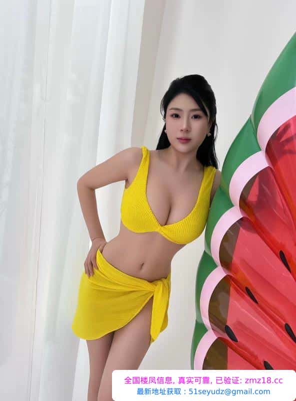 东郊大E榕榕