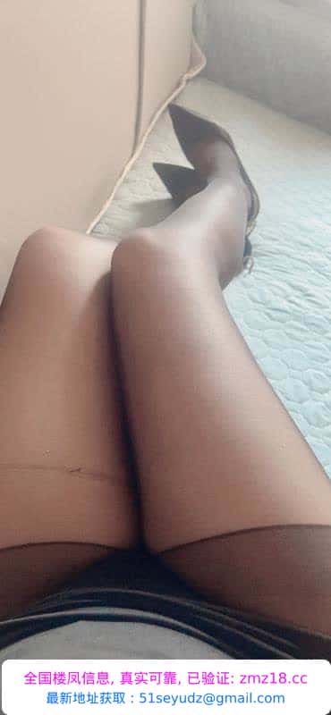 邻家小少妇