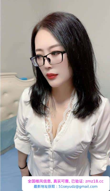 下沙性感嫩妹