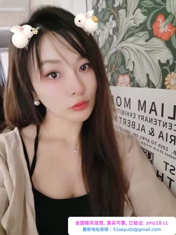 南宁瑜伽教练