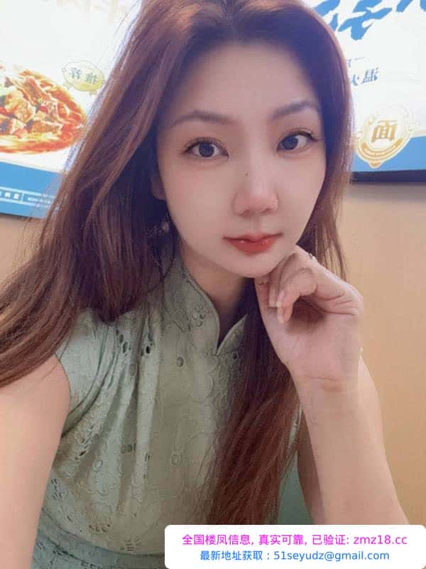 性感美臀长腿颜值妹子