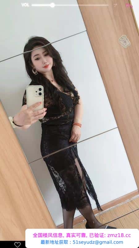 OL制服喷潮骚妇