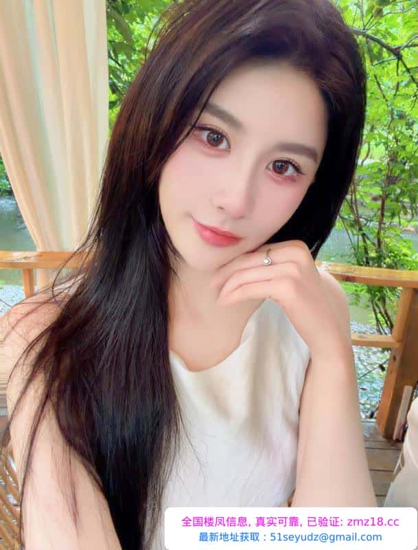 制服诱惑性感美足cc