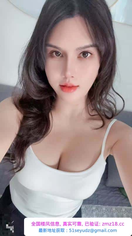 可舌吻美女婉言
