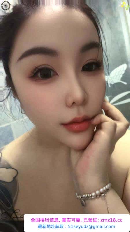 栖霞肥臀巨乳