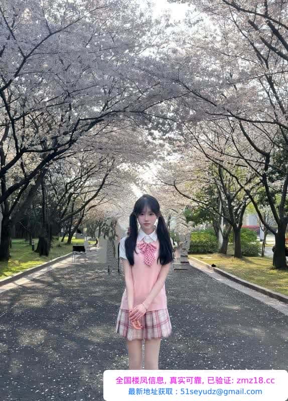 巨反差兼职高颜值模特