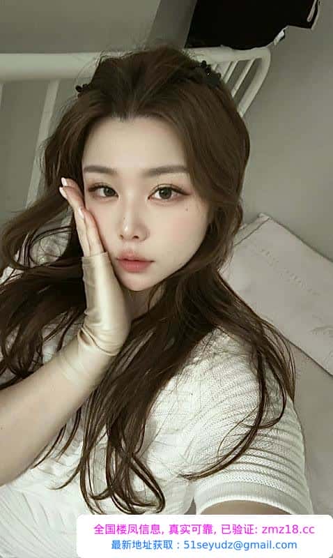 相城翘臀性感妹妹