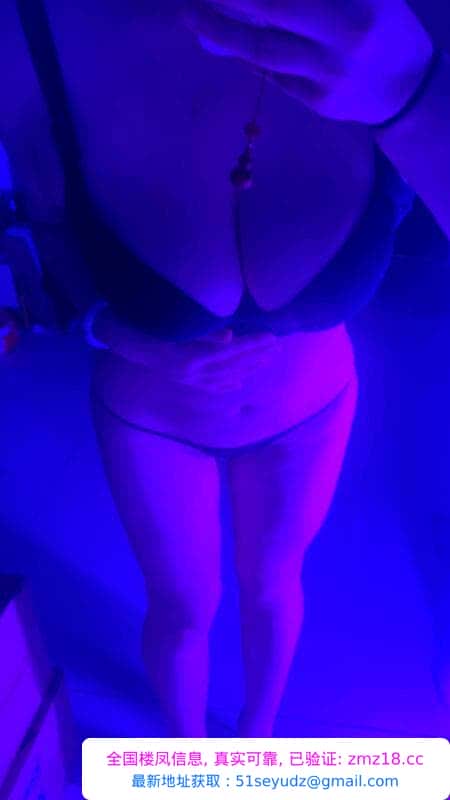 天河巨乳大屁股BBW