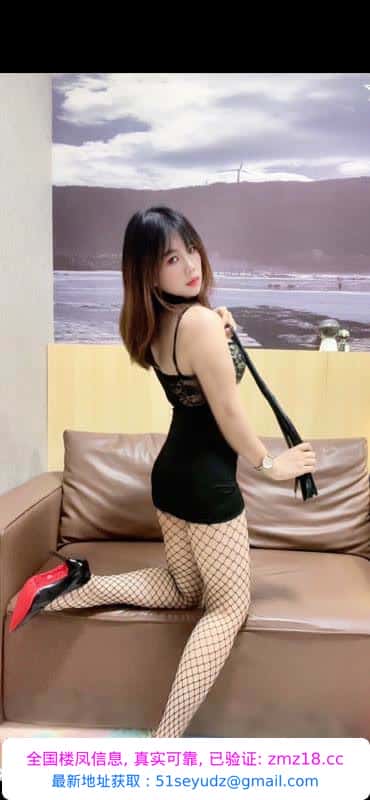 广州母仪天下紫荆女王