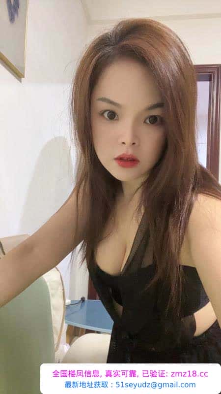 美乳诱惑梦梦