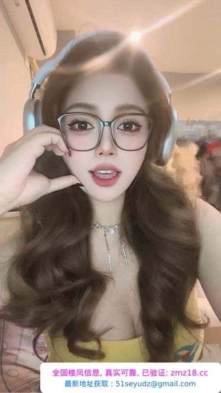 南坪嫩妹琪琪